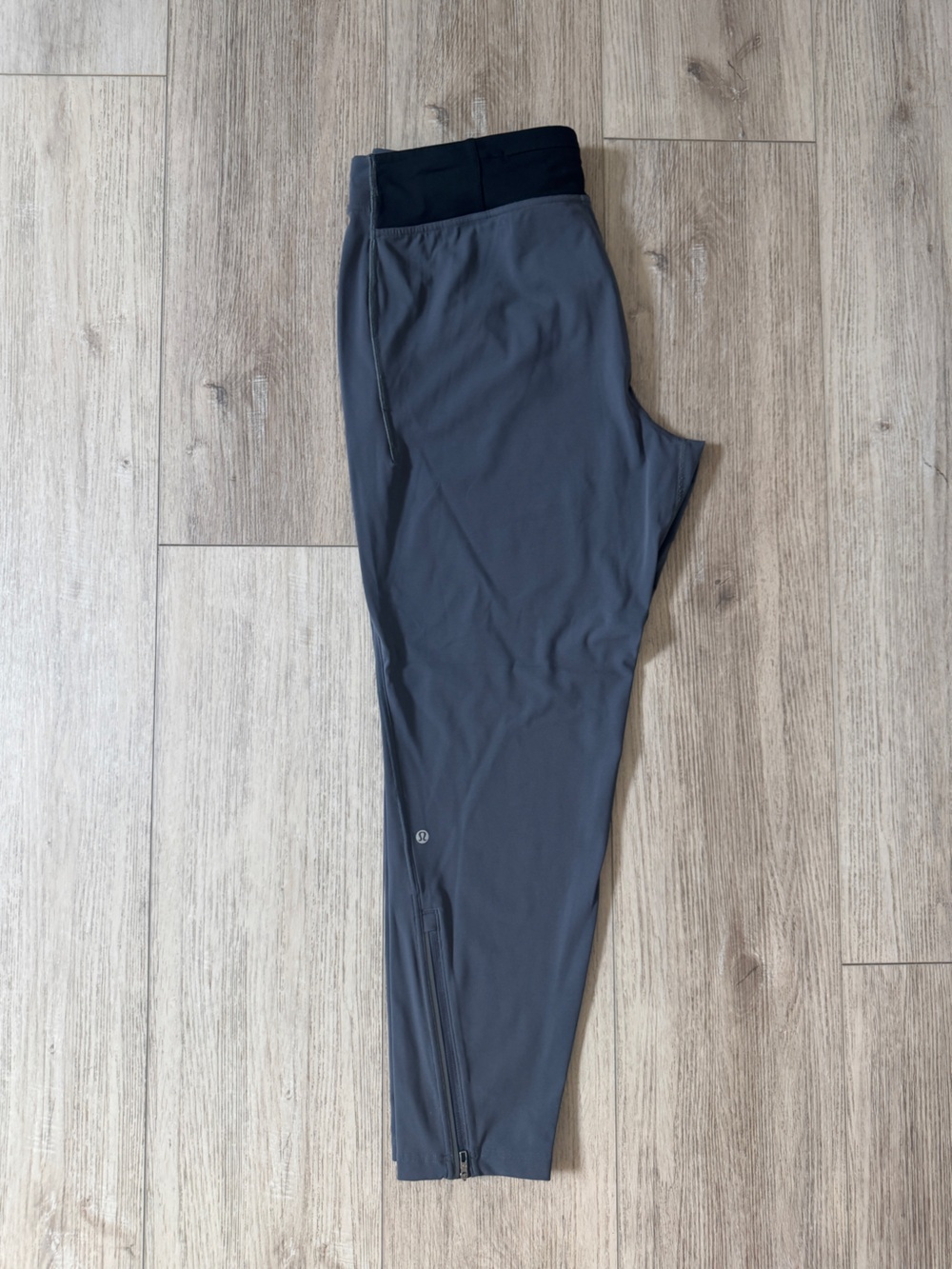 Lululemon Surge Pant DWR
Dark Slate